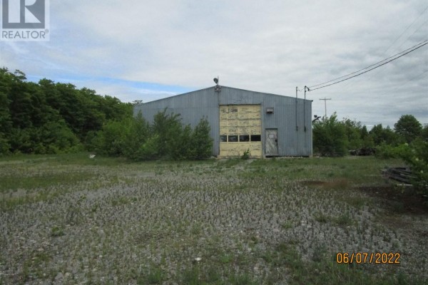 1390 Goulais Ave, Sault Ste  Marie, ON, photo 2