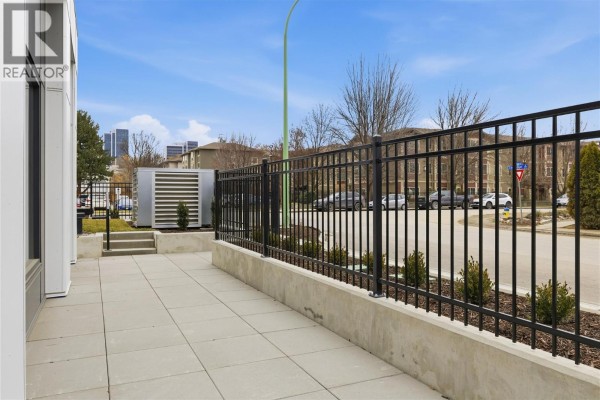 Primary Bedroom - 1390 Pridham Avenue Unit# Th4 Lot# 3, Kelowna, BC V1Y0P7 Photo 5