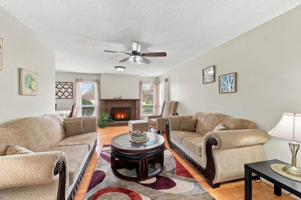 13902 80 Avenue, Surrey, BC V3W8G2 Photo 5