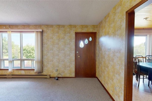 Bedroom - 139100 #6 Highway, Camper, MB R0C0E0 Photo 5