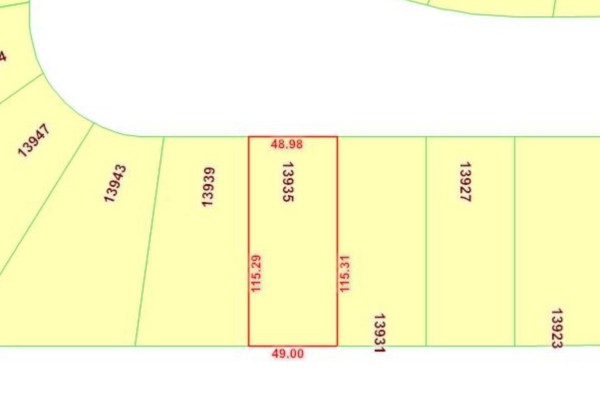Property survey map showing lot dimensions and surrounding parcel numbers. - 13935 107a Av Nw, Edmonton