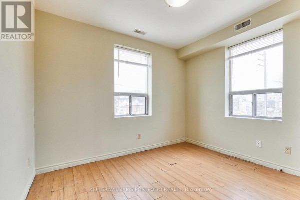 1395 Gerrard Street E, Toronto, ON M4L1Z3 Photo 4
