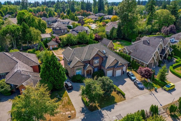 13978 23a Avenue, Surrey, BC V4A9V9 Photo 3