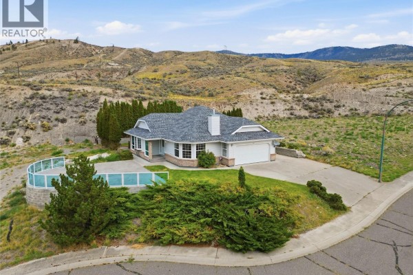 Laundry room - 1398/1400 Semlin Drive, Cache Creek, BC V0K1H0 Photo 5