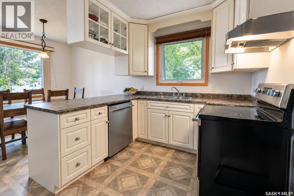 Bedroom - 1399 6th Street E, Prince Albert, SK S6V0R1 Photo 4
