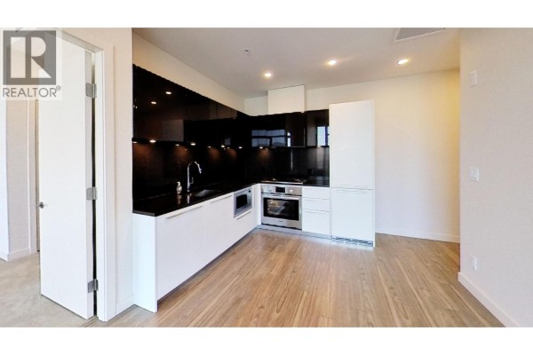 31xx 6383 Mckay Avenue, Burnaby, BC, photo 2