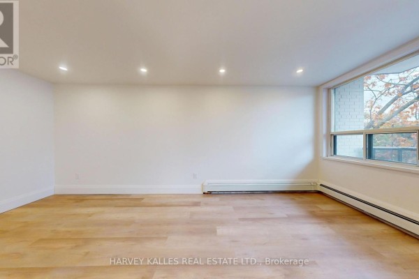 14 - 1 Marquette Avenue, Toronto, ON, photo 3