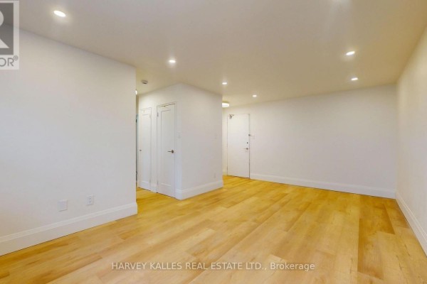 Primary Bedroom - 14 - 1 Marquette Avenue, Toronto, ON M6A1X8 Photo 4
