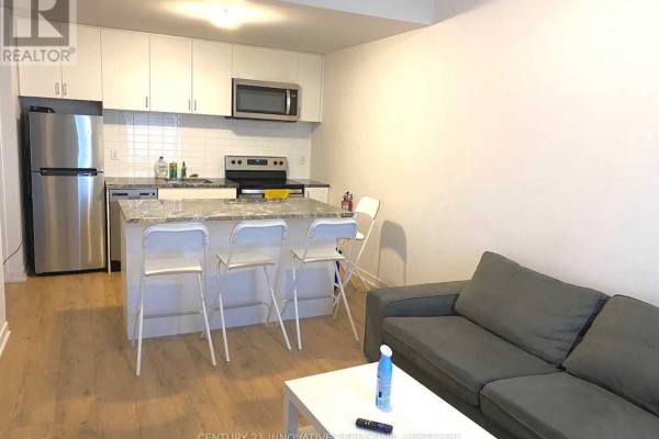 14 - 1720 Simcoe Street N, Oshawa, ON, photo 2