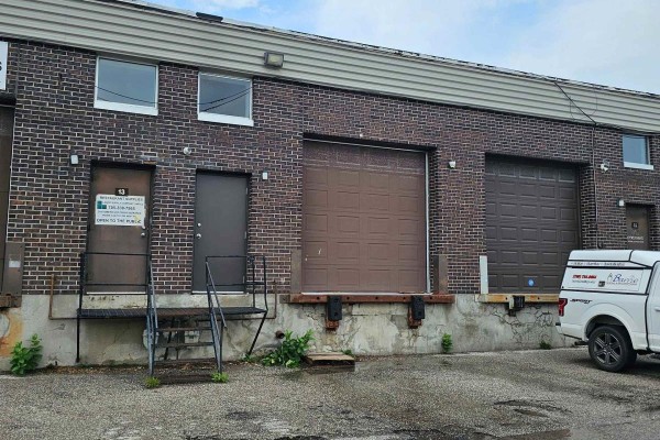 14 - 18 Alliance Boulevard, Barrie, ON L4M5A5 Photo 2