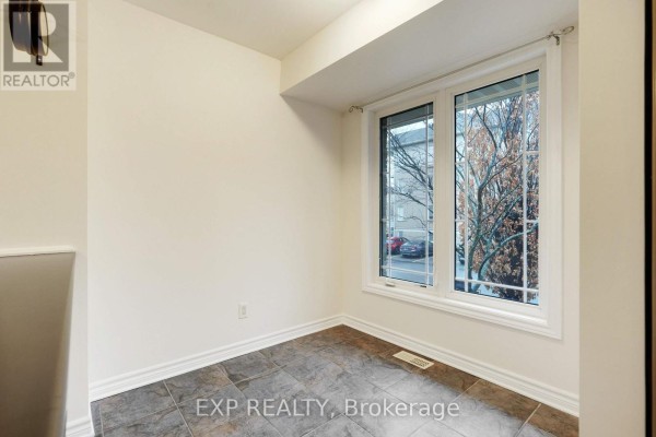 14 - 201 Paseo Private, Ottawa, ON K2G4N7 Photo 5
