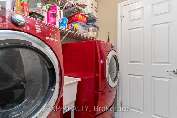 Laundry room - 14 - 2100 Denview Avenue, London North, ON N6G0J5 Photo 4