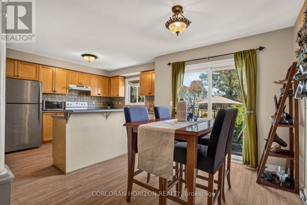 Kitchen - 14 - 2871 Darien Road, Burlington, ON L7M4R6 Photo 5