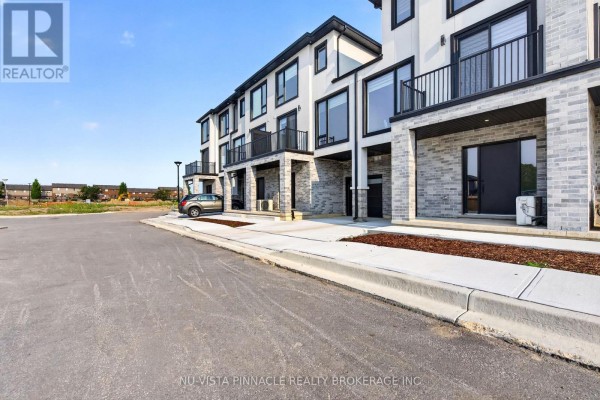 14 - 3103 Petty Road, London South, ON N6L0K1 Photo 5