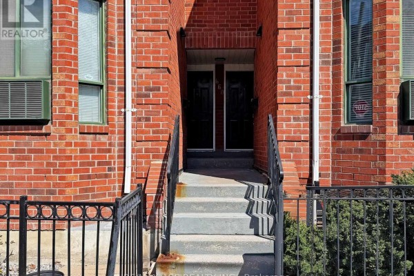 Other - 14 - 660b Wellington Street W, Toronto, ON M5V1G4 Photo 3