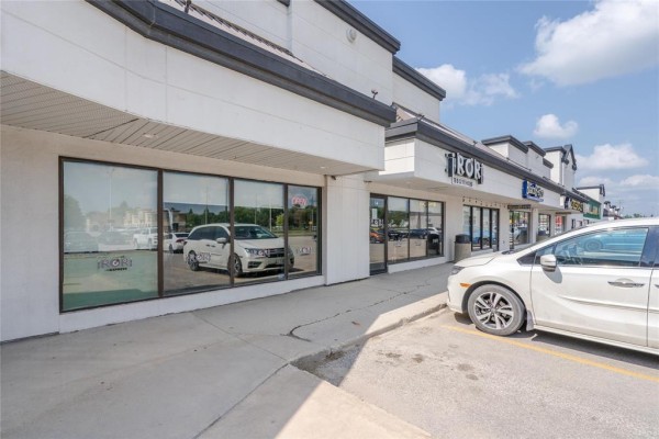 14 20 Brandt Street, Steinbach, MB R5G1Y2 Photo 2