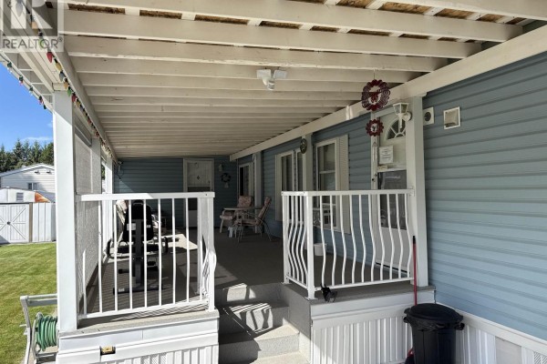 Dining room - 14 2650 Richardson Road, Quesnel, BC V2J4R7 Photo 5
