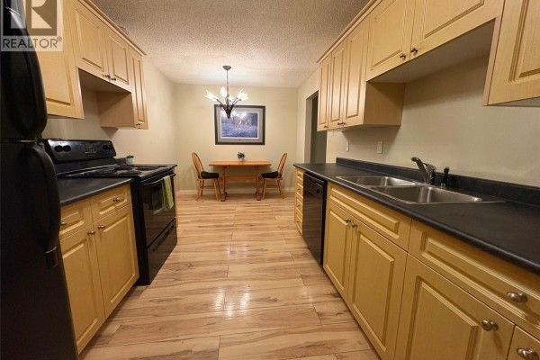 Laundry room - 14 3809 Luther Place, Saskatoon, SK S7H4B1 Photo 4