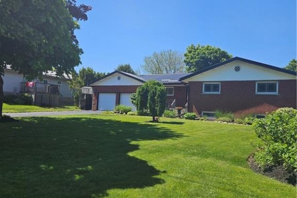 14 Alpha Street, Delhi, ON, photo 2