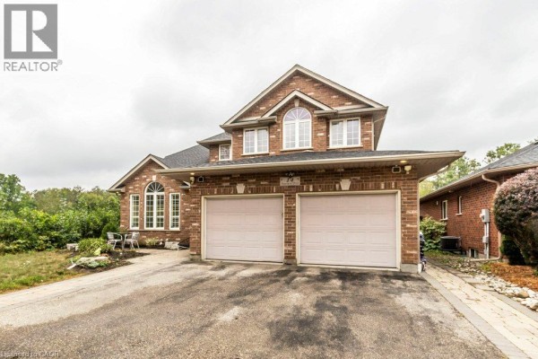 14 Anastasia Drive, Kitchener, ON, photo 2