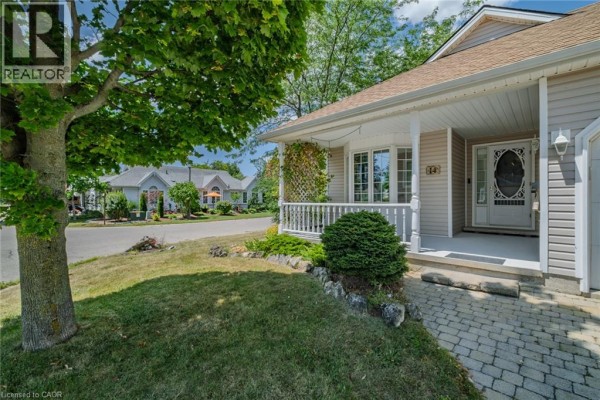Breakfast - 14 Aspen Lane, Port Rowan, ON N0E1M0 Photo 4