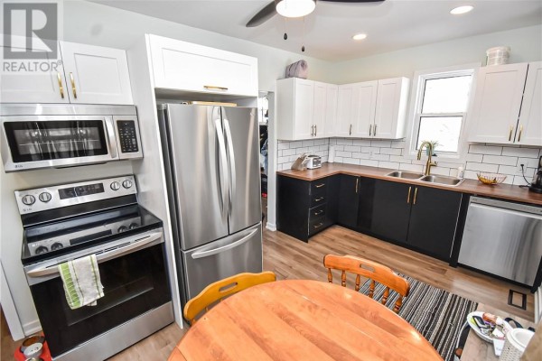 Eat in kitchen - 14 B Sixth Avenue, Levack, ON P0M2C0 Photo 4