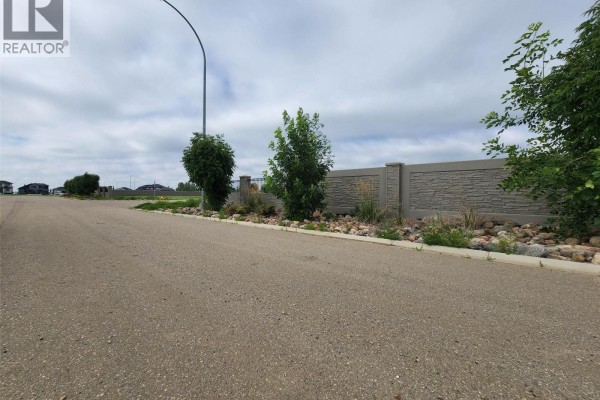 14 Beggs Place, Weyburn, SK S4H3C1 Photo 5
