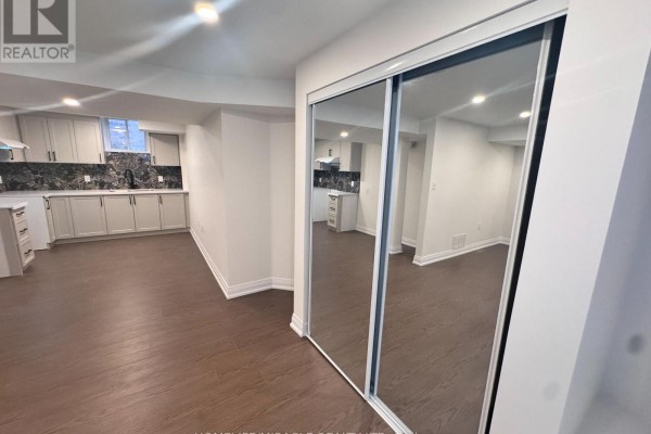 14 Berton Boulevard, Halton Hills, ON L7G6A5 Photo 5