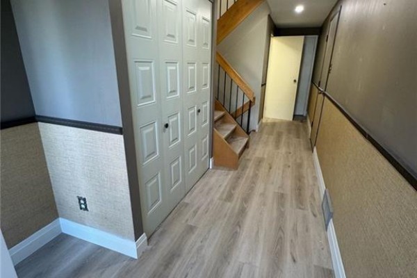 Primary Bedroom - 14 Briar Knoll Place, Kitchener, ON N2E2B9 Photo 3