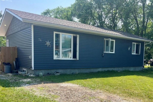 Eat in kitchen - 14 Cambrai Avenue, Eriksdale, MB R0C0W0 Photo 2
