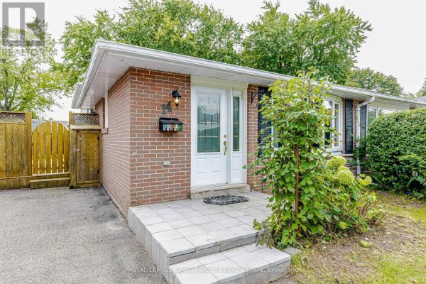 Primary Bedroom - 14 Carlton Drive, Orangeville, ON L9W2X9 Photo 4