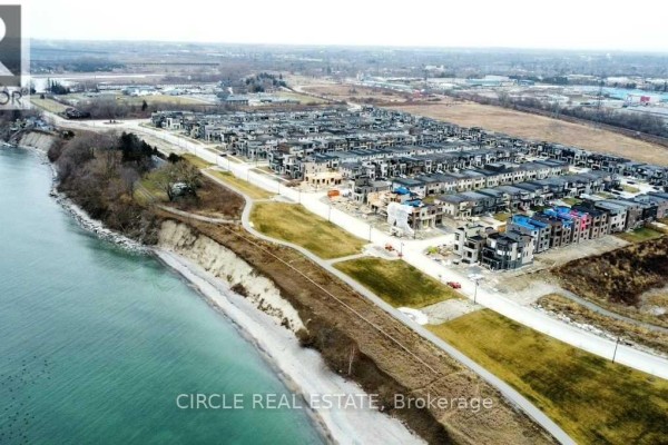 14 Clipper Lane, Clarington, ON L1C4A9 Photo 4