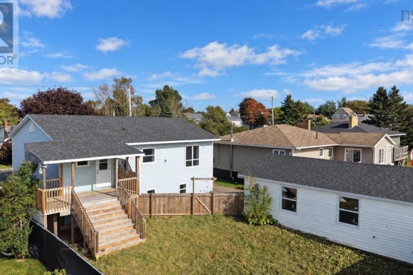 14 Crescent Drive, Glace Bay, NS, photo 3