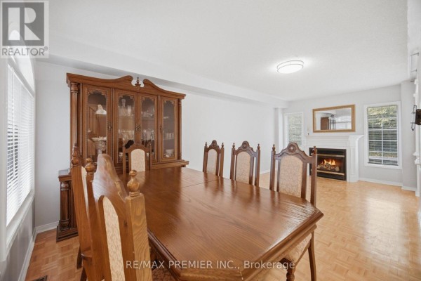 Eating area - 14 Crestridge Drive, Caledon, ON L7E2T7 Photo 4