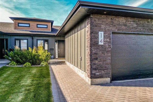 14 Dietrich Bay, Brandon, MB R7B4K4 Photo 3