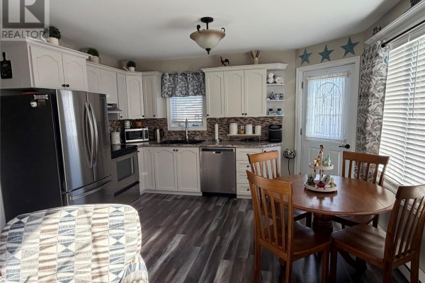 Bath (# pieces 1-6) - 14 Discovery Place, Carbonear, NL A1Y1B3 Photo 5