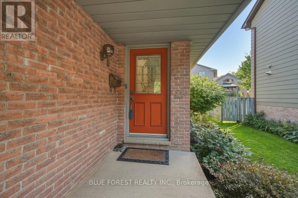 14 Dundee Place, London South, ON N6C5E6 Photo 4