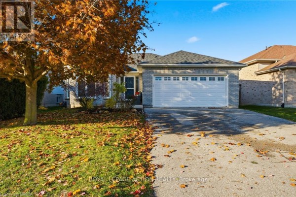 14 Dunton Lane, Brant