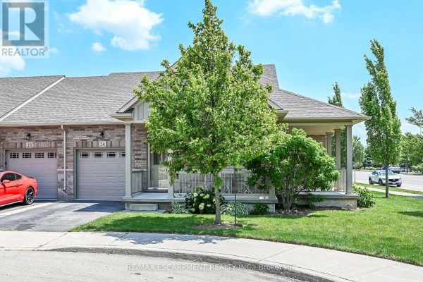 14 Ecker Lane, Hamilton, ON, photo 2