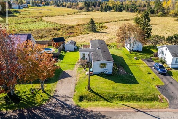 4pc Bathroom - 14 Fairfield Road, Sackville, NB E4L2X8 Photo 3