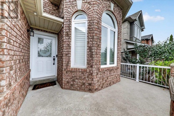 14 Floree Street, Whitby, ON L1R3B2 Photo 4
