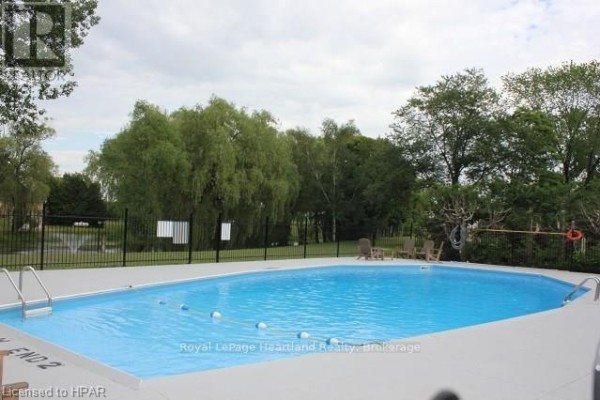 14 Garden Road, Ashfield Colborne Wawanosh, ON, photo 2