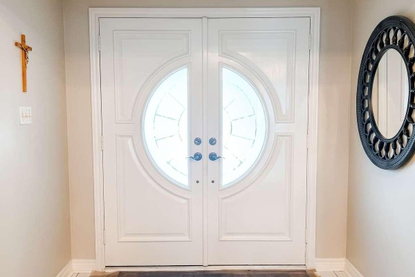 14 Gas Light Crescent, Vaughan, ON L4L8E8 Photo 4
