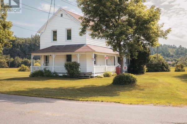 14 George Street, Sables Spanish Rivers, ON, photo 2