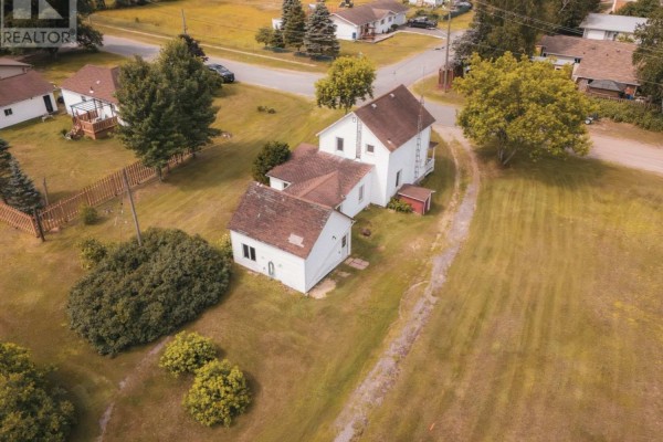 14 George Street, Sables Spanish Rivers, ON, photo 3