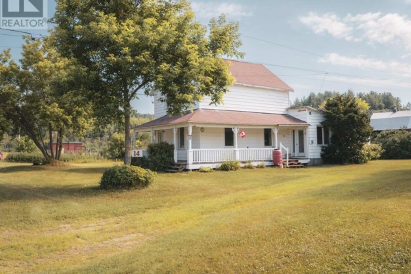 14 George Street, Sables Spanish Rivers, ON P0P2G0 Photo 4