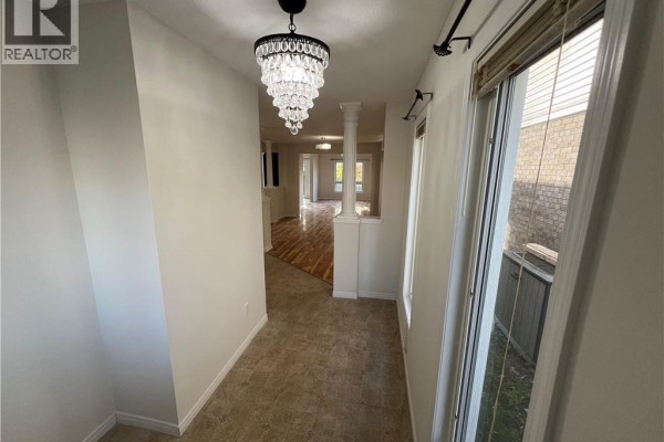 4pc Ensuite bath - 14 Iron Gate Street Unit# Main, Kitchener, ON N2N3P9 Photo 2