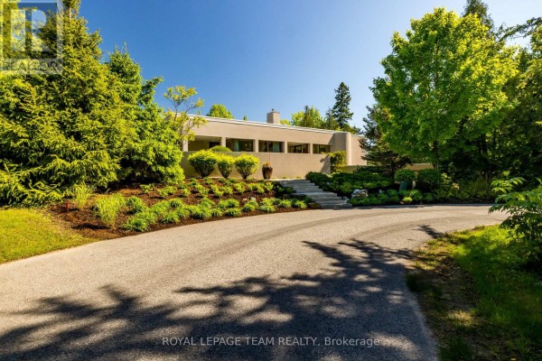 14 Kanata Rockeries Private, Ottawa, ON, photo 2