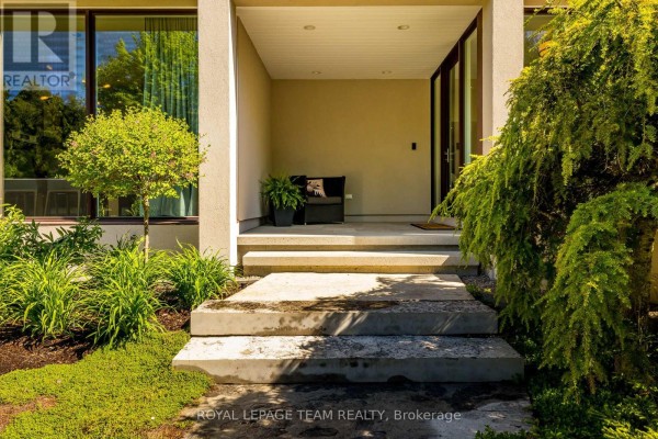 14 Kanata Rockeries Private, Ottawa, ON, photo 3