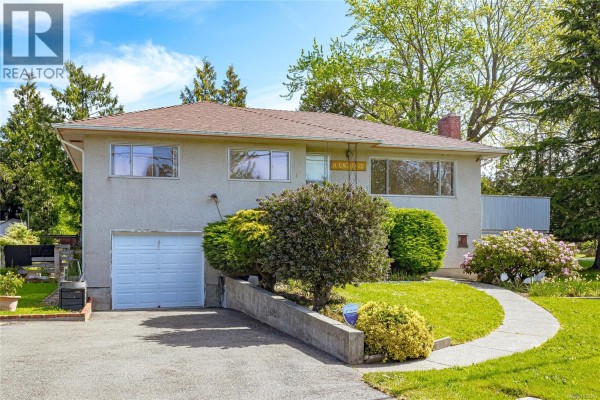 14 Kingham Pl, View Royal, BC, photo 2